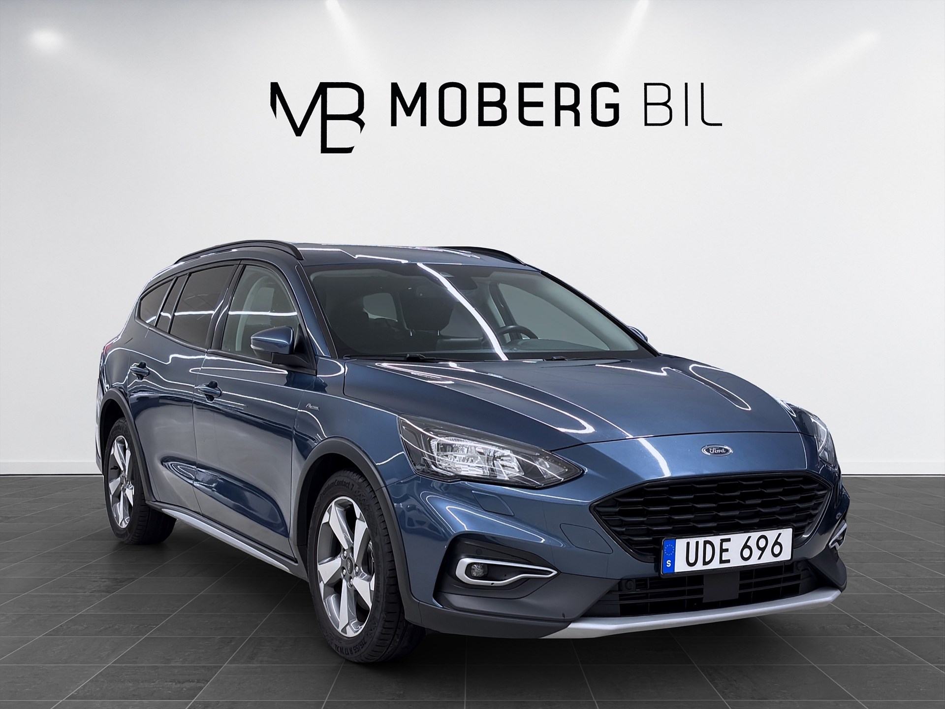 Ford Focus Kombi 125hk Active Keyless PDC 2 års garanti!