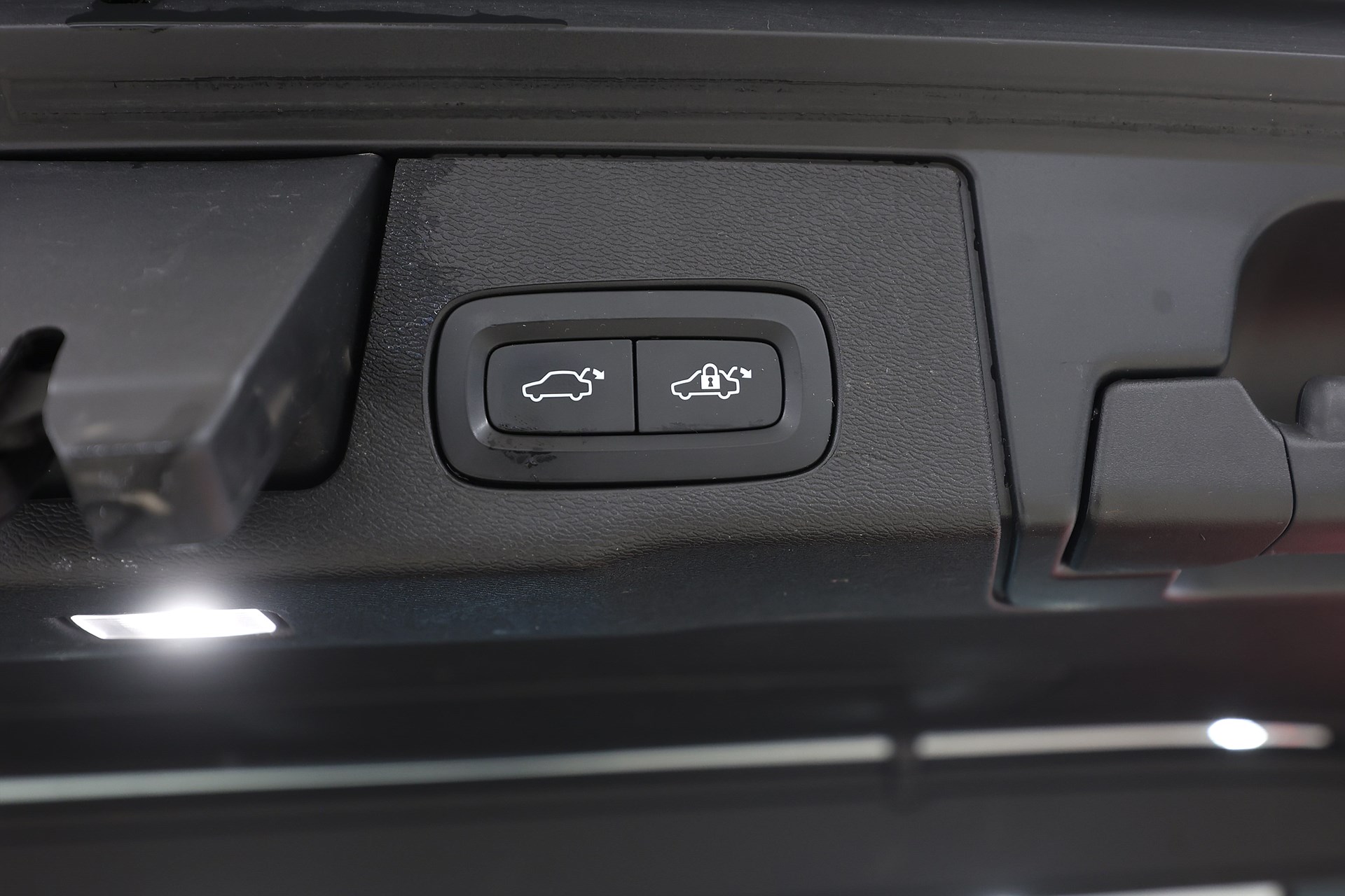 Volvo XC60 Recharge T6 AWD Insripction 340hk *Kampanj!* Pano Läder Navi