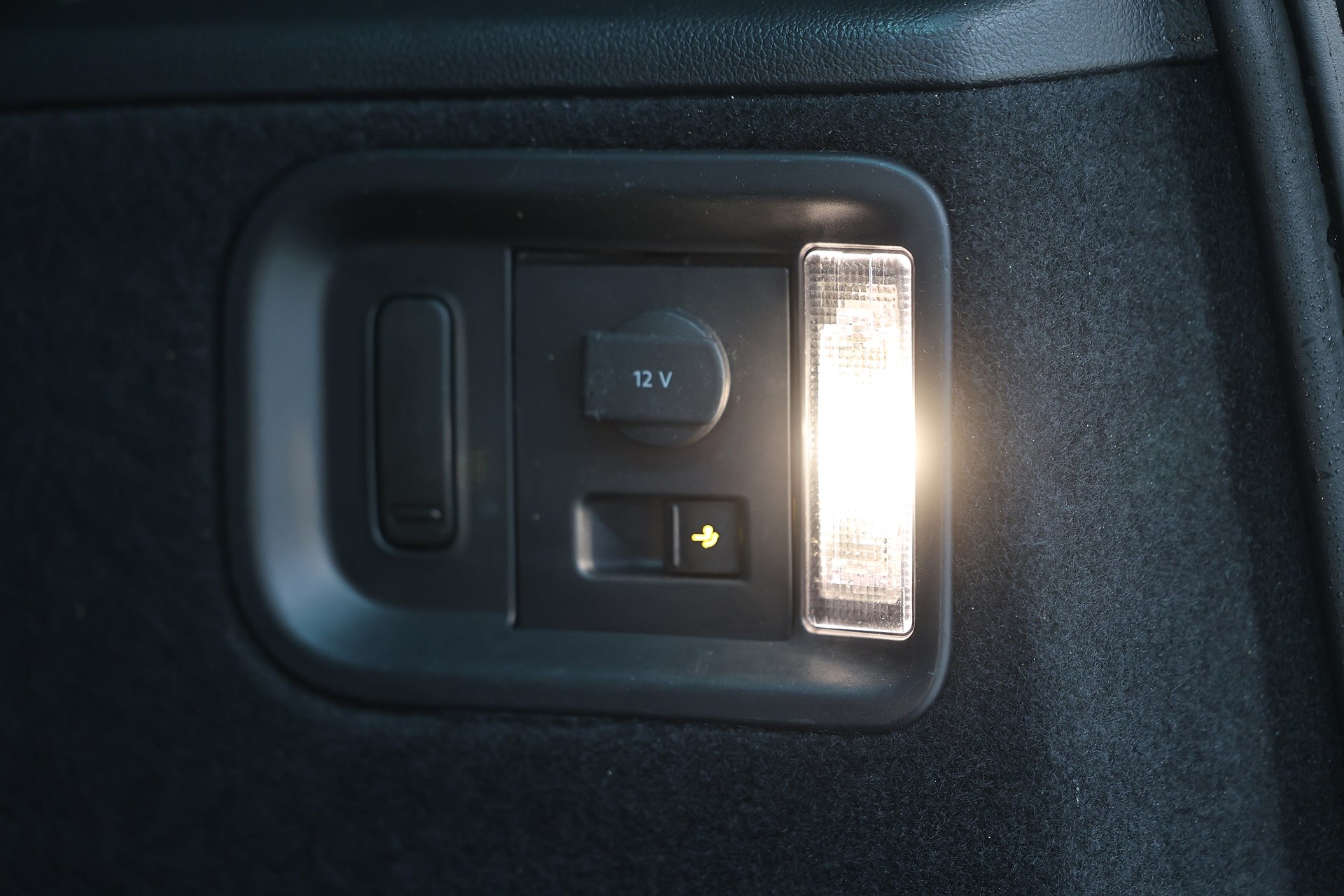 SEAT Alhambra 2.0 TDI 4Drive 184hk FR-Line Navi Drag Värmare