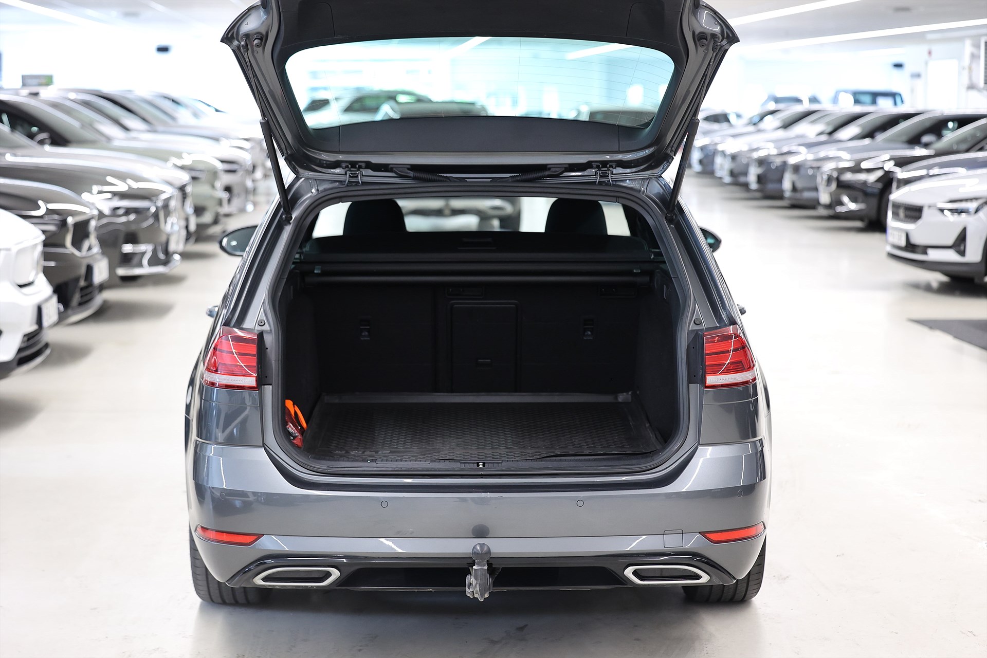 Volkswagen Golf 1.5 TSI R-line GT B-kamera Drag Carplay