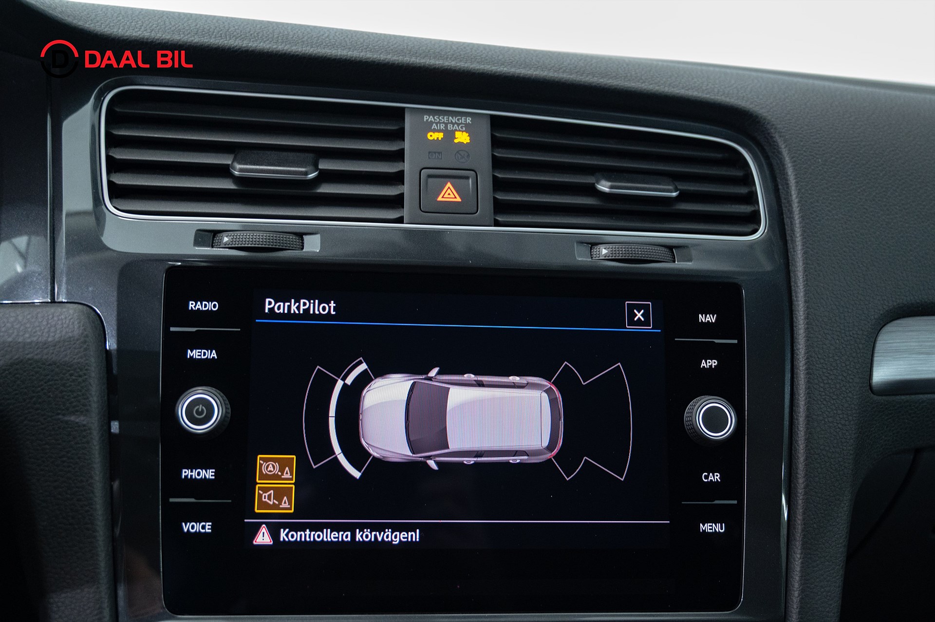 Volkswagen e-Golf, 136hp, 2020