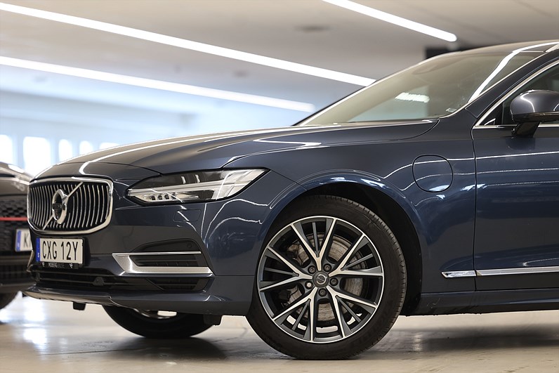 Volvo V90 T8 Twin Engine 392hk Inscription Läder HUD H/K 360 Drag