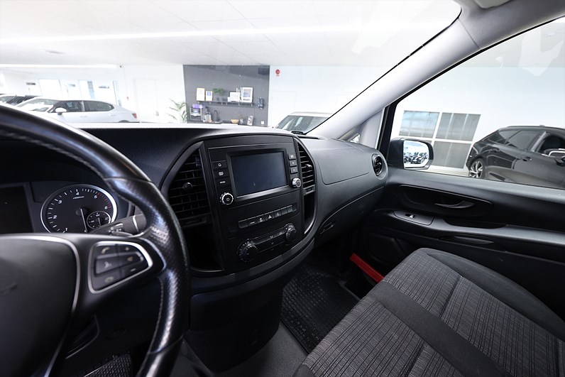 Mercedes-Benz Vito 116 4x4 163hk Lång B-kamera Drag