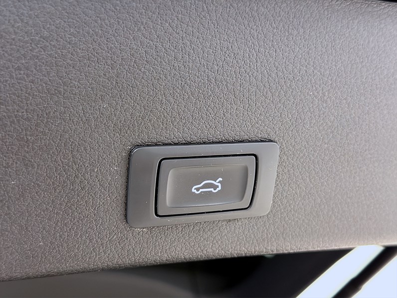 55 quattro 408hk Navi Drag Keyless PDC Värmare