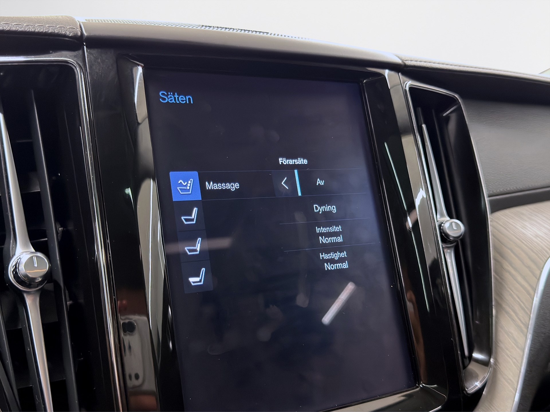 Volvo XC60 T8 392hk Inscription H/K 360 Massage