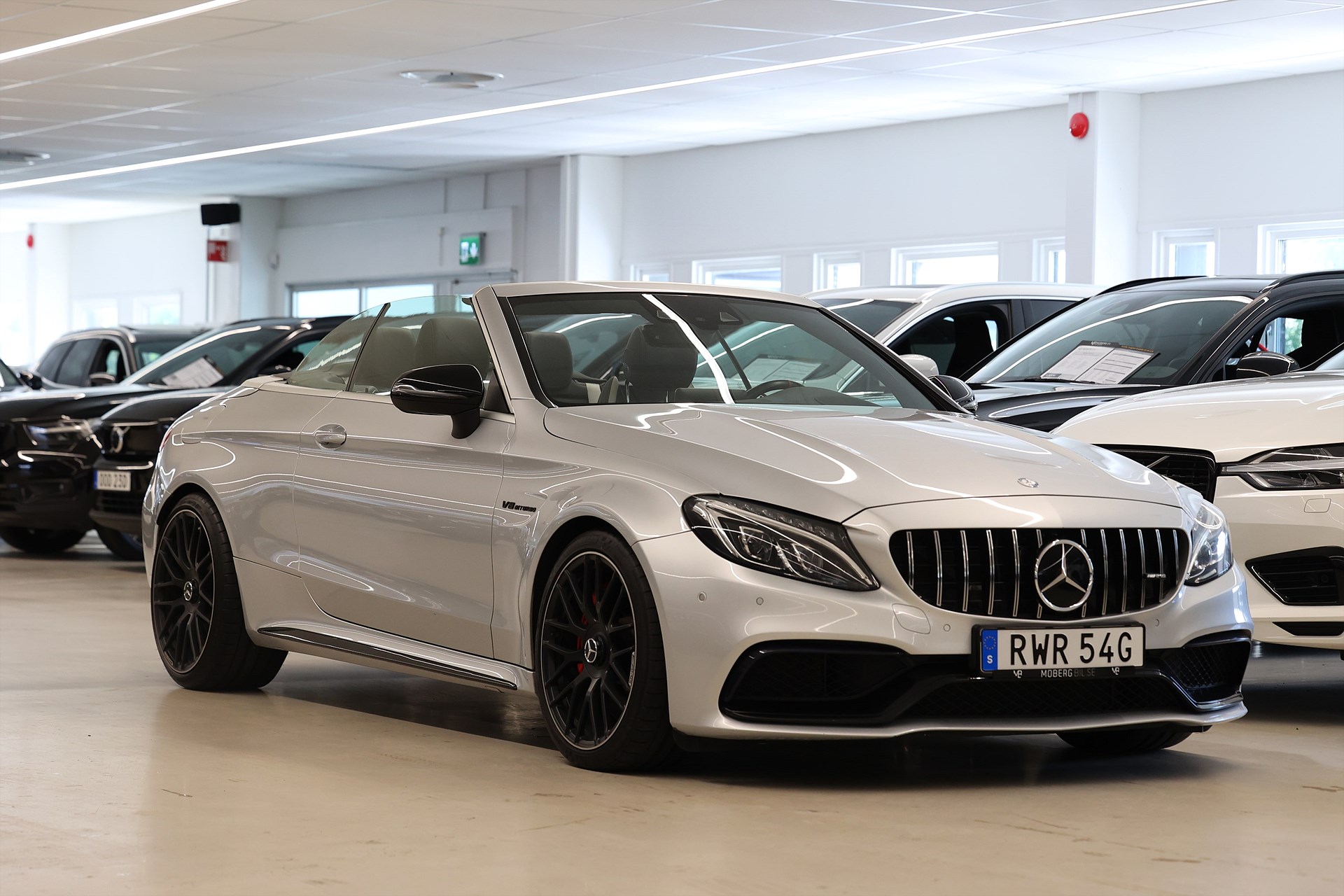 Mercedes-Benz AMG C 63 S Cab 510hk Performance Burmester HUD