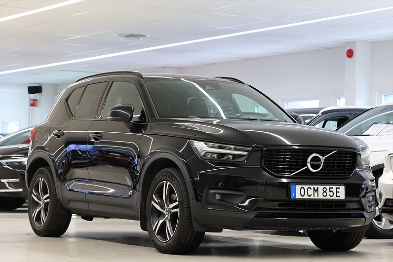Volvo XC40 T2 129hk *Hjulkampanj!* R-Design Drag Navi VOC Keyless