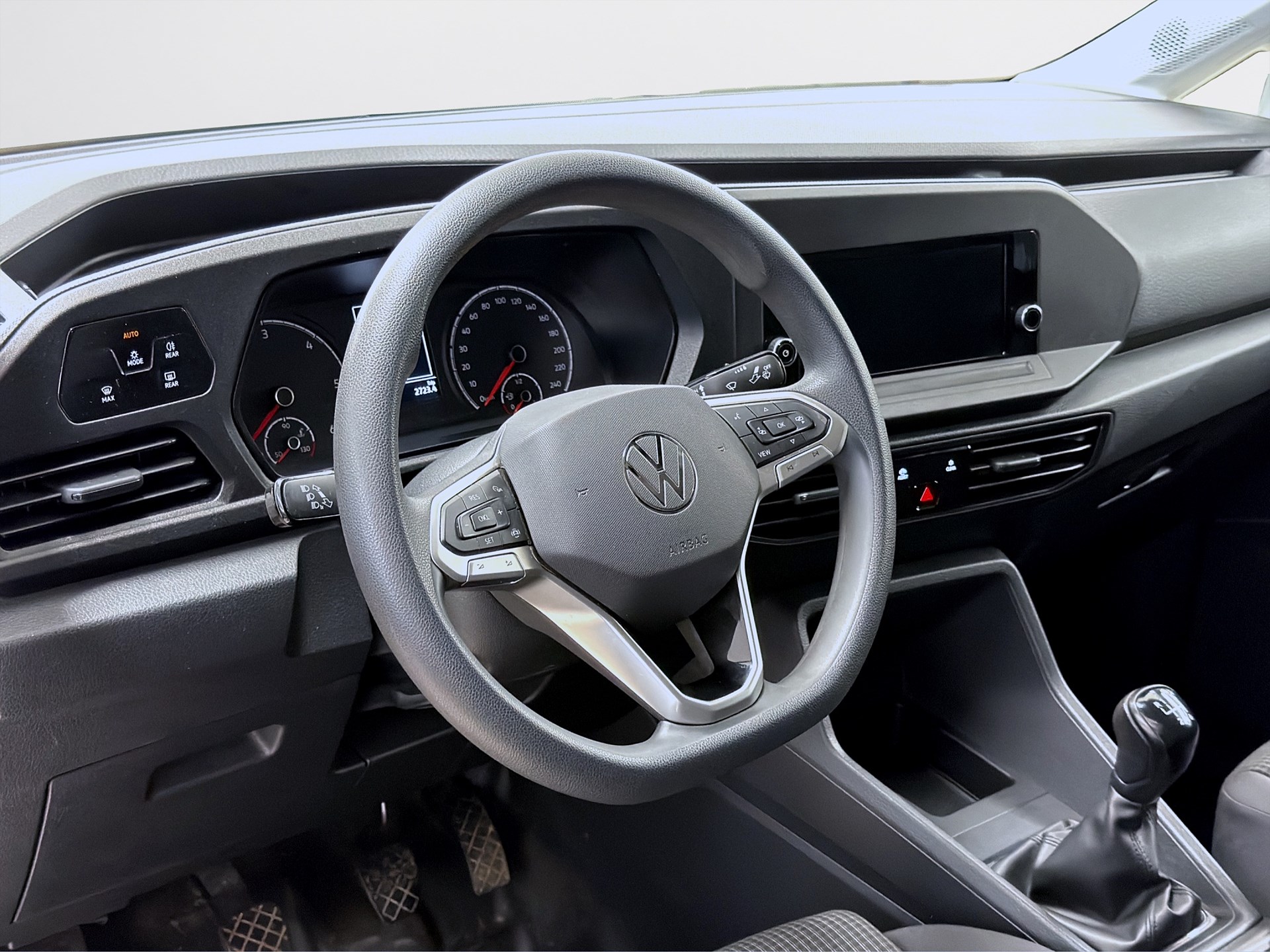 Volkswagen Caddy Cargo 75hk Keyless Drag Värnare V-inrett PDC