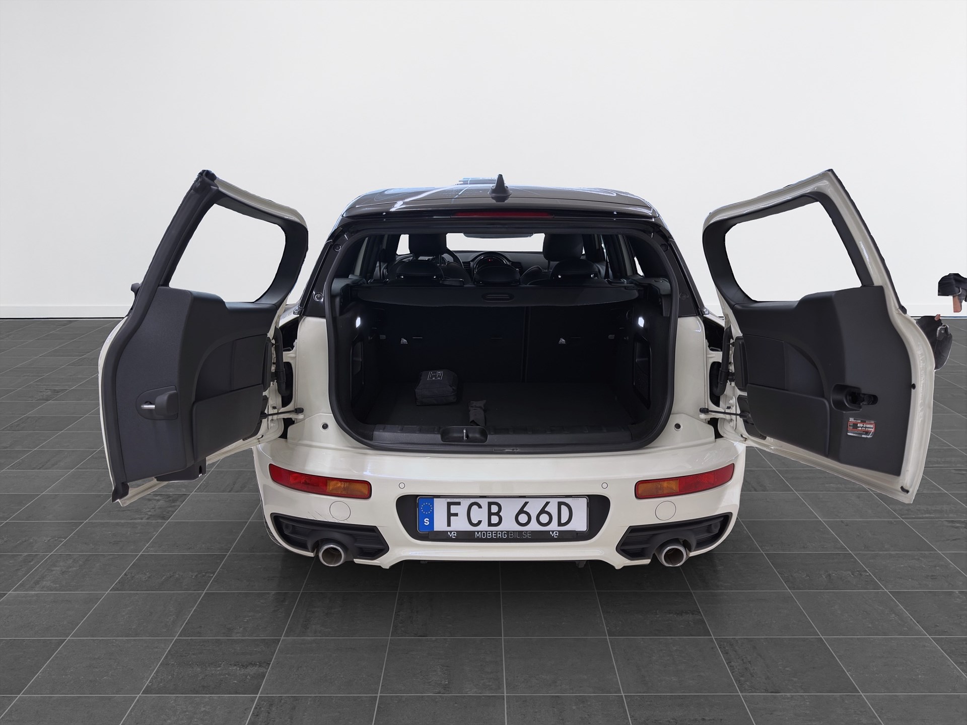 MINI Cooper S Clubman 192hk JCW Edition Läder PDC