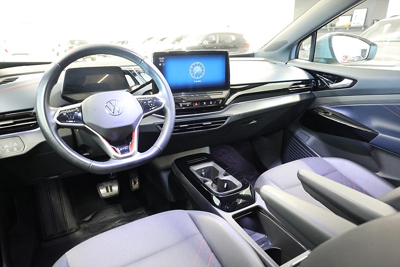 Volkswagen ID.5 299hk GTX Värmare Navi Keyless B-Kamera Drag