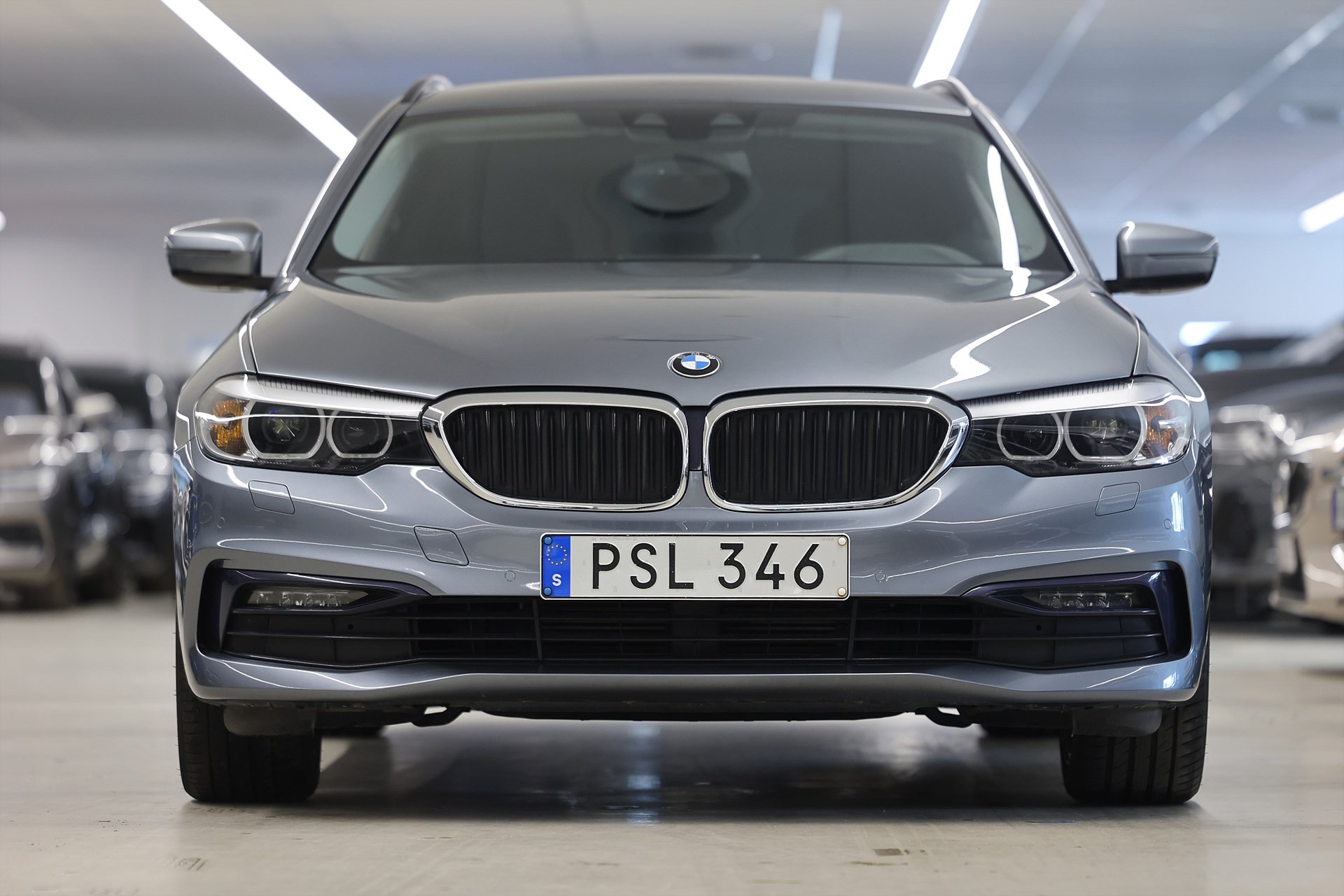 BMW 520d Touring 190hk Sport Line Navi PDC B-Kamera