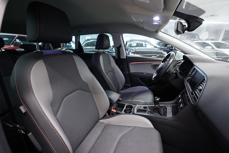 Seat Leon X-Perience 1.4 TSI ST 125hk B-Kamera Keyless Carplay
