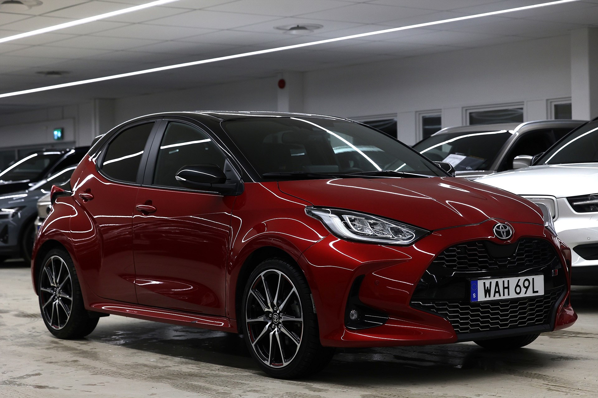 Toyota Yaris Hybrid 116hk *Kampanj!* GR-Sport Plus pkt HUD JBL Bi-Tone