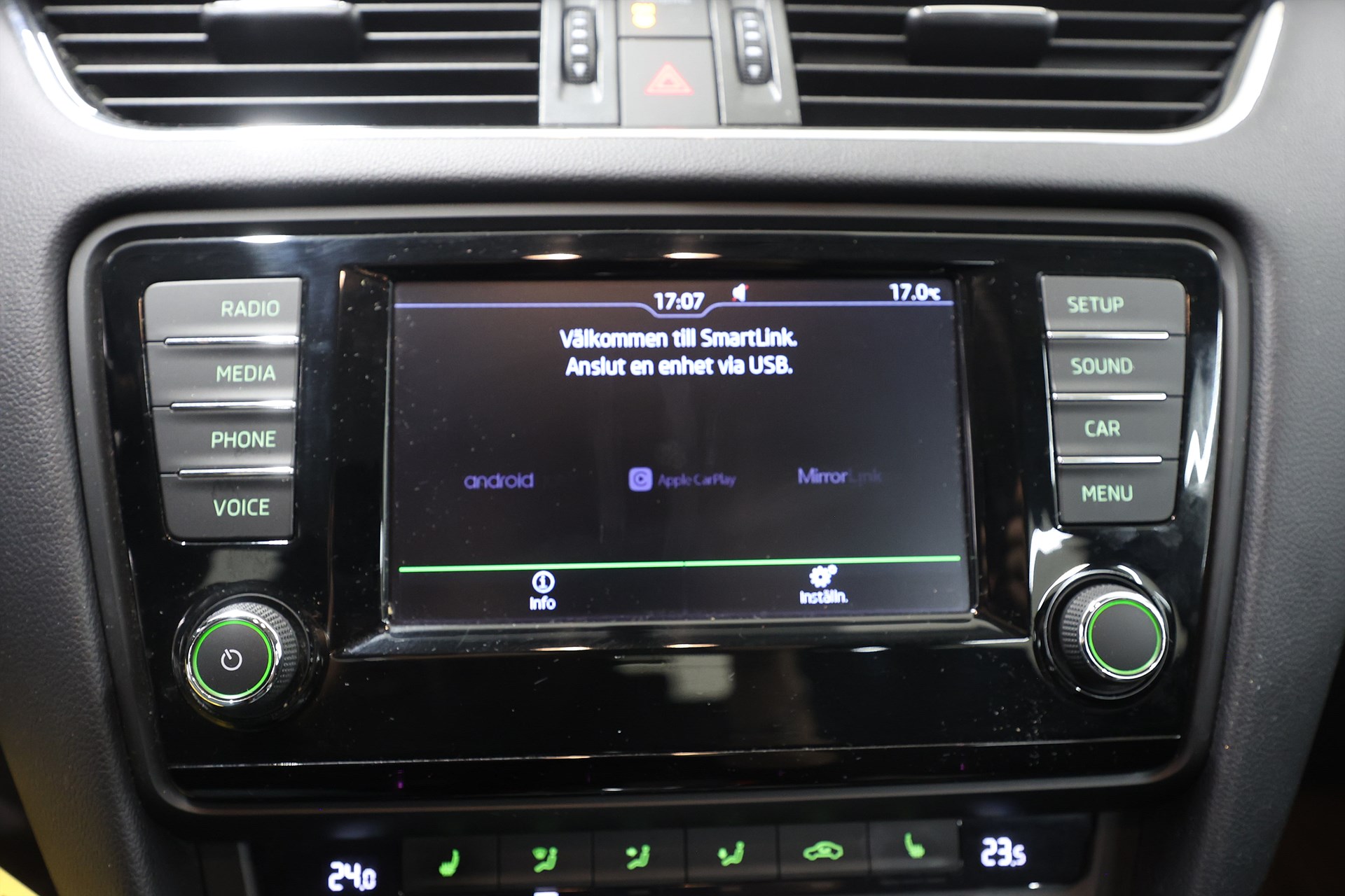 Skoda Octavia 1.4 TSI 150hk *Hjulkampanj!* Style Farth Carplay PDC