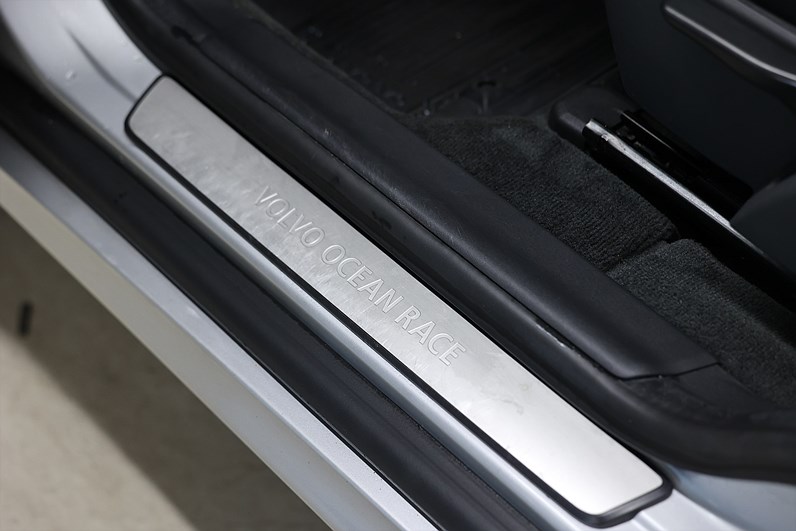 Volvo XC60 D4 190hk Ocean Race Navi Värmare Skinn