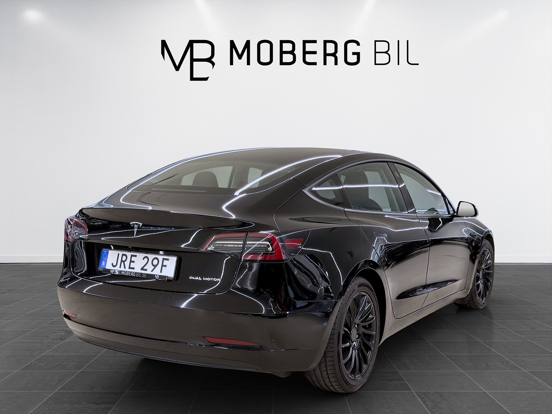 Tesla Model 3 Long Range 440hk Helg på Moberg! Pano Läder B-Kamera