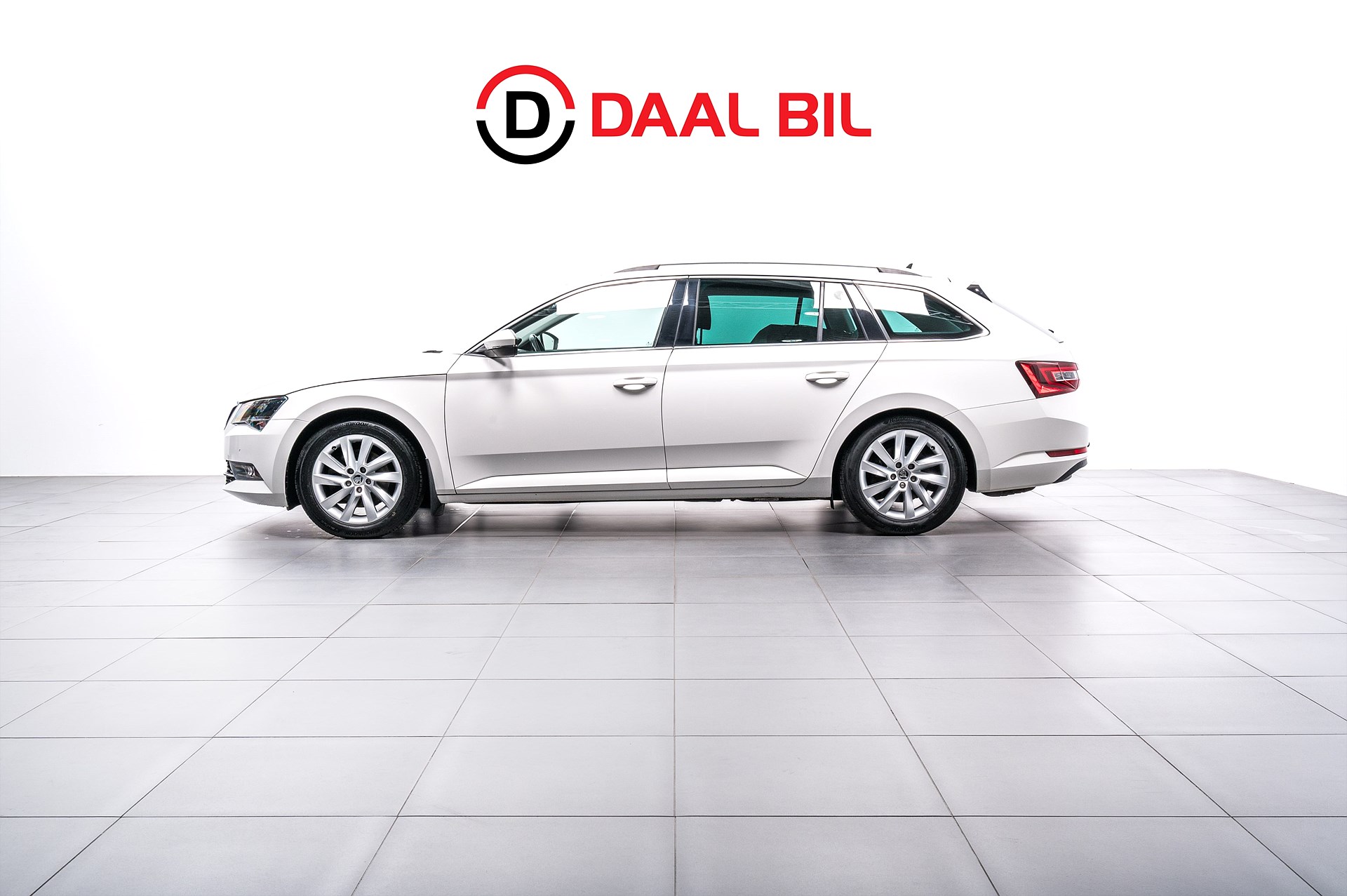 Škoda Superb Kombi 2.0 TDI 4x4 SCR DSG Sekventiell, 190hk, 2017
