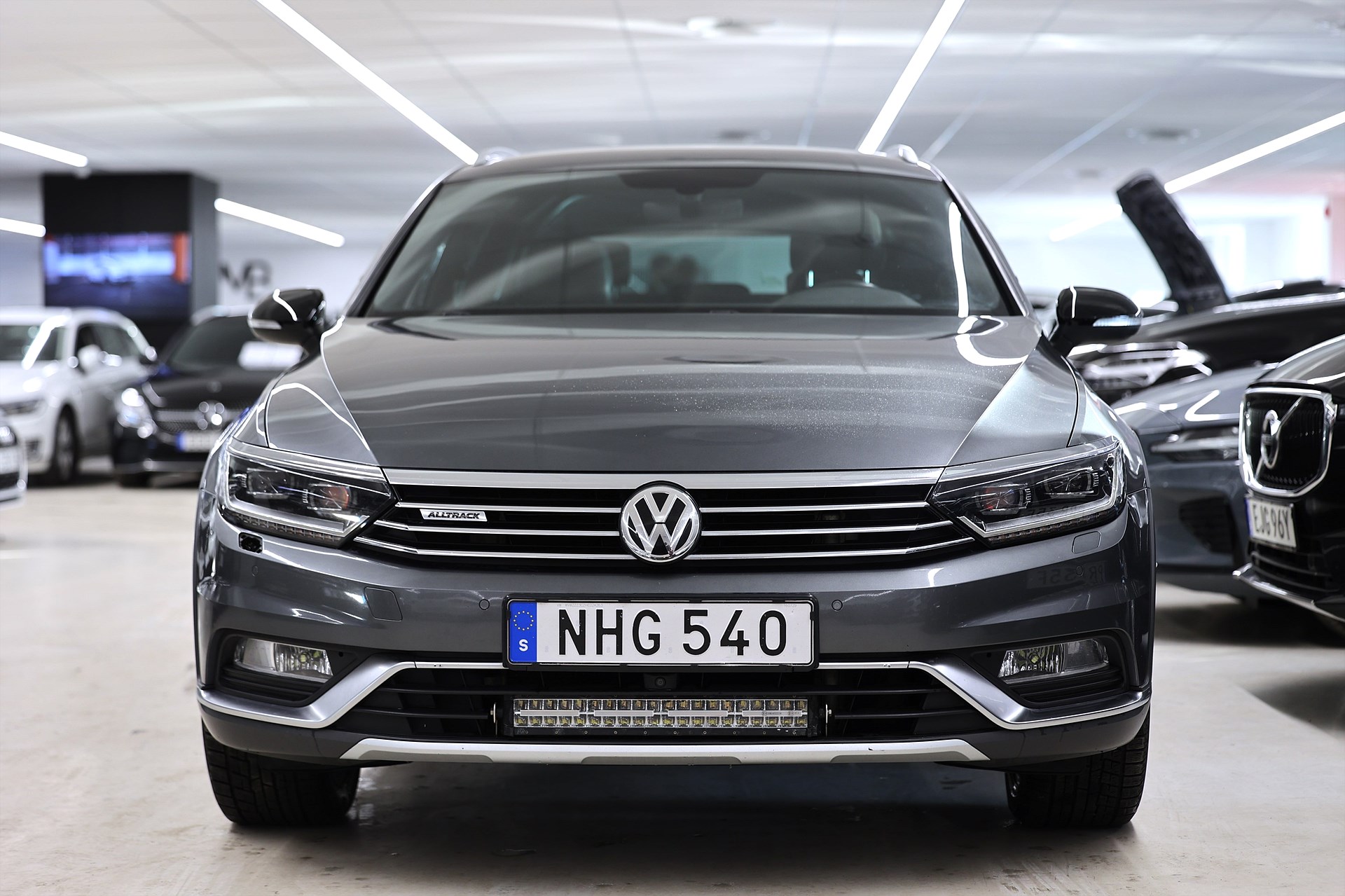 Volkswagen Passat Alltrack 2.0 TDI 4M Executive 360-kam Drag Värmare