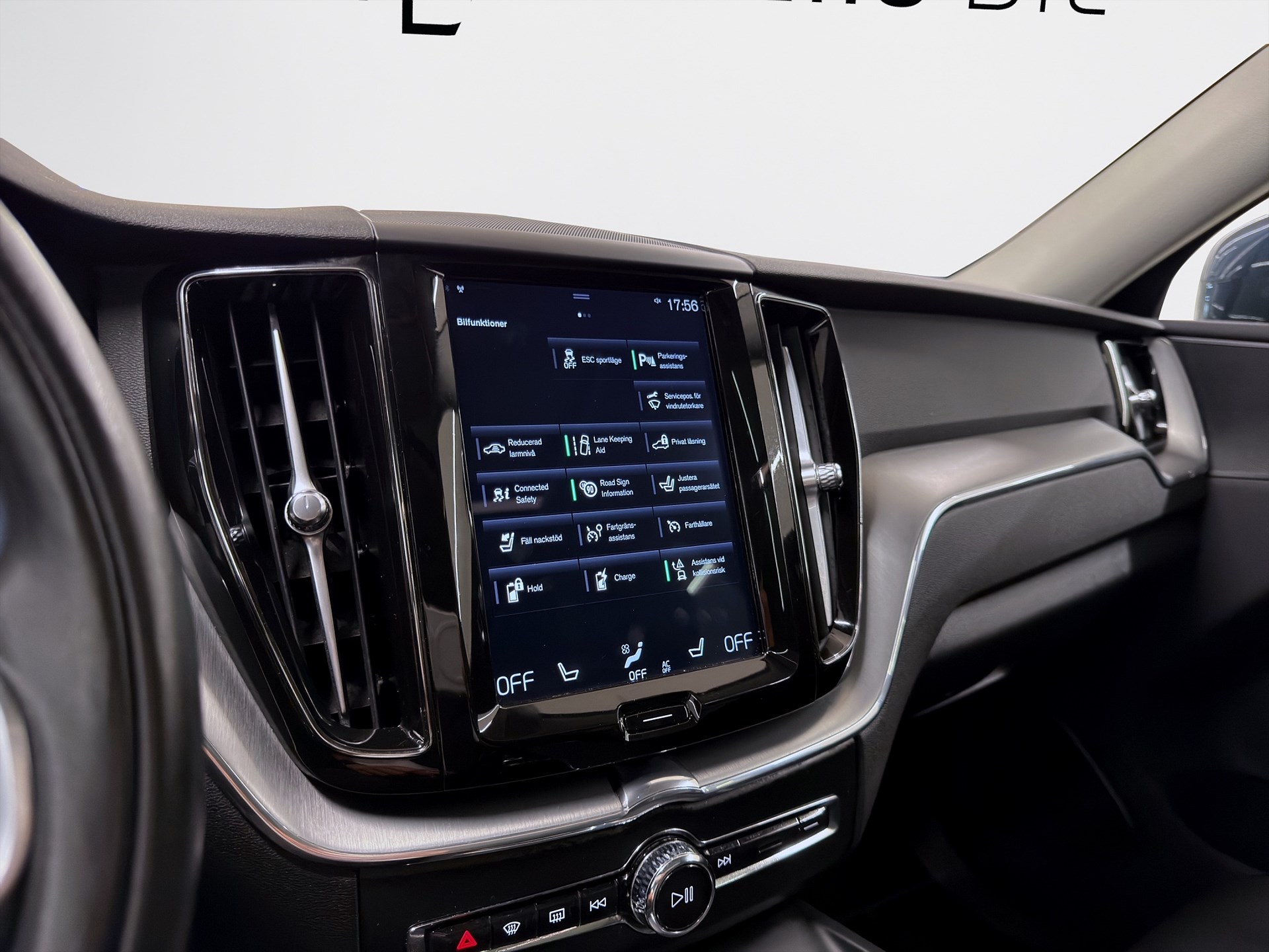 Volvo XC60 T8 Twin Engine 392hk Advanced Edt 2 Års Garanti!