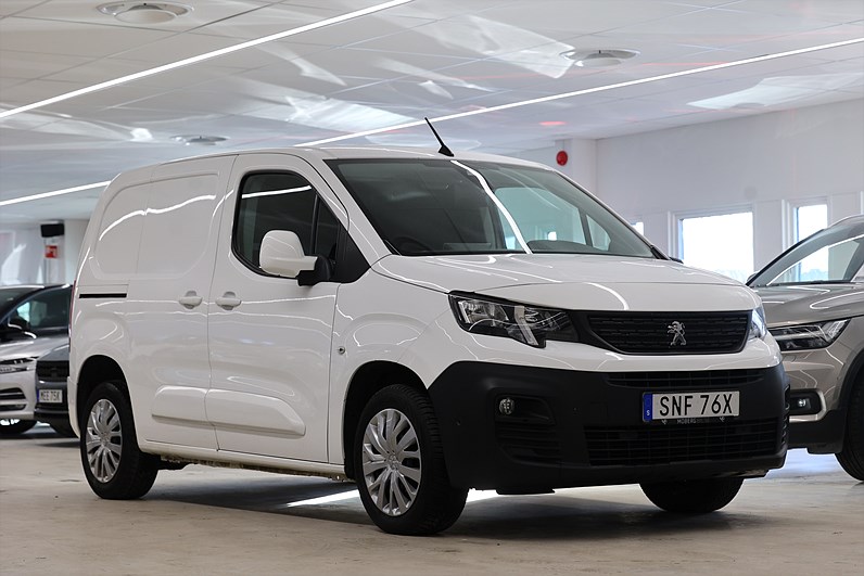 Peugeot Partner 1.5 BlueHDi 130hk Pro Plus Värmare B-kamera