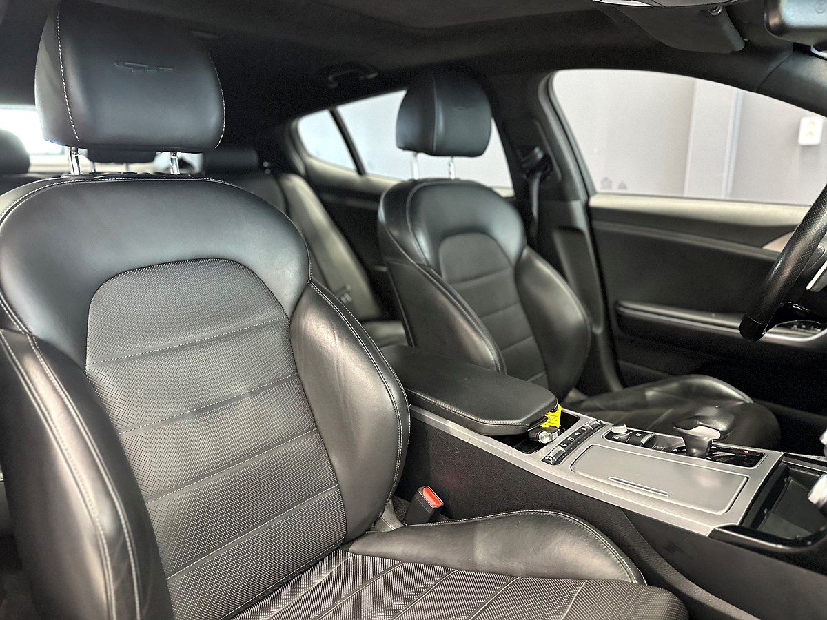 Kia Stinger – bild 15