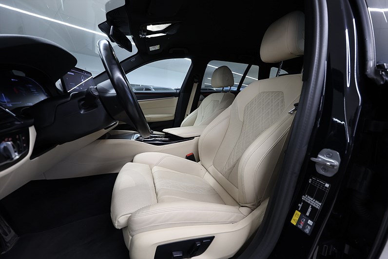 BMW 530e xDrive Touring M-Sport Innovation HUD Drag 360 MOMS