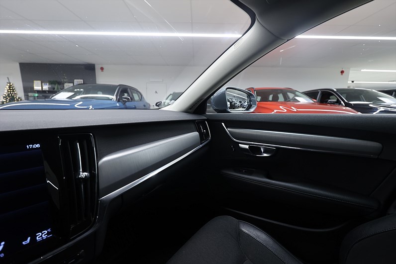 Volvo V90 D4 190hk Advanced Edt Drag Keyless VOC