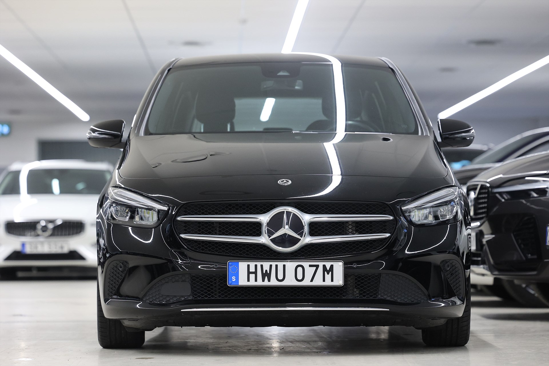 Mercedes-Benz B 180 136hk *Hjulkampanj!* Drag B-kamera Navi