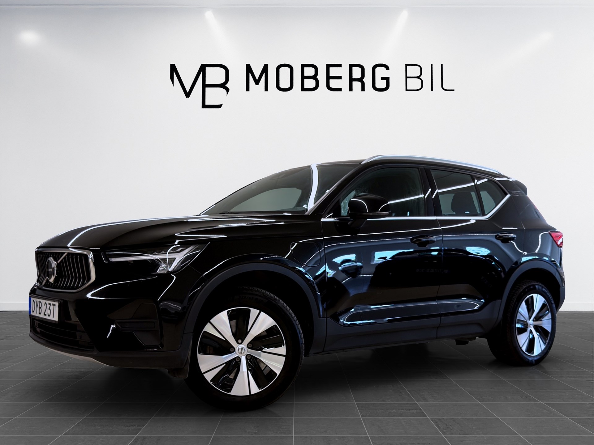 Volvo XC40 Recharge T4 211hk Core Bright B-Kamera Keyless Navi