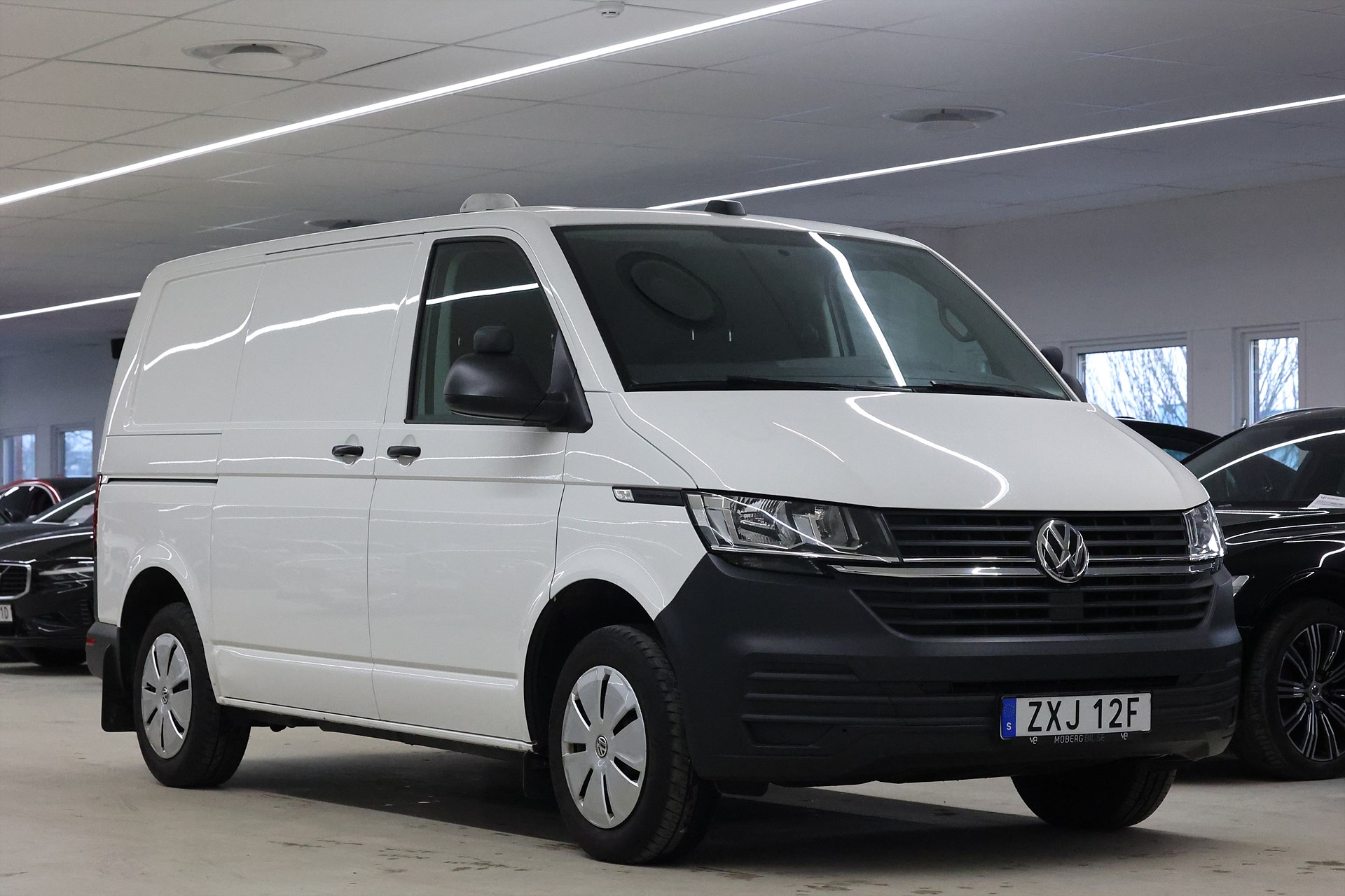 Volkswagen Transporter T30 2.0 TDI 110hk V-Inrett 3-SIts Drag CarPlay PDC