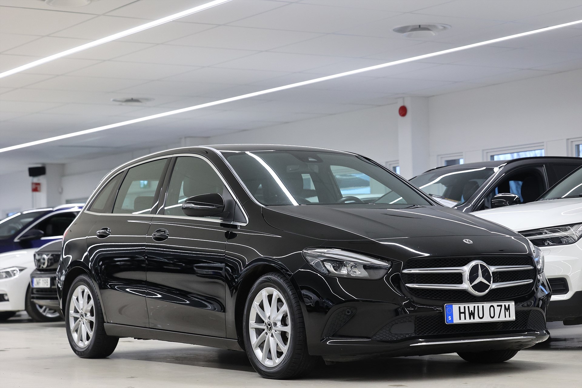 Mercedes-Benz B 180 136hk *Hjulkampanj!* Drag B-kamera Navi