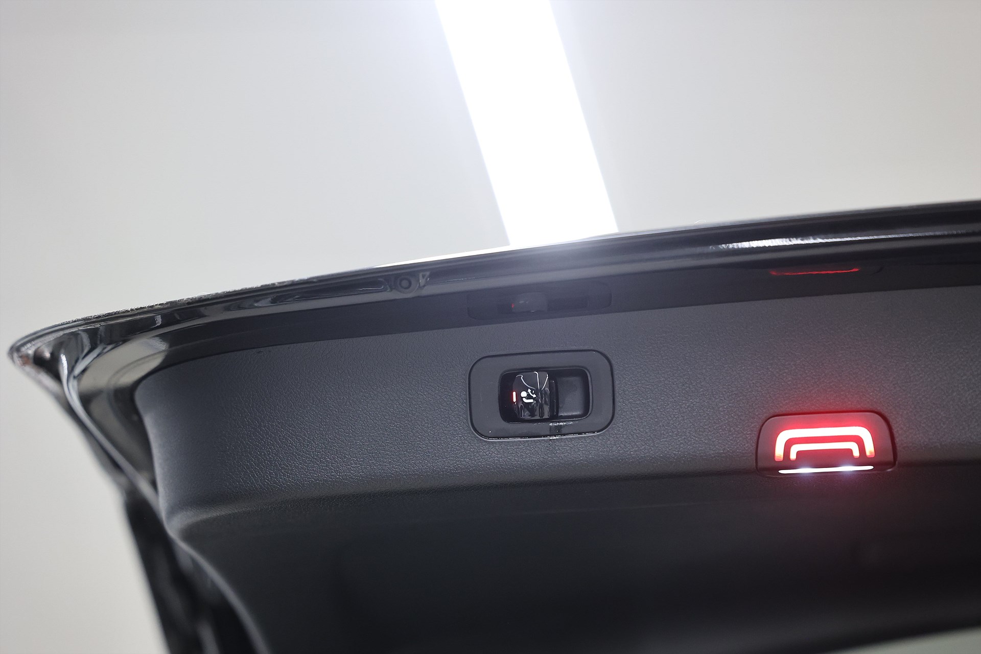 Mercedes-Benz E 300 d e 4MATIC All-terain 313hk *Hjulkampanj!* Hyperscreen SE SPEC