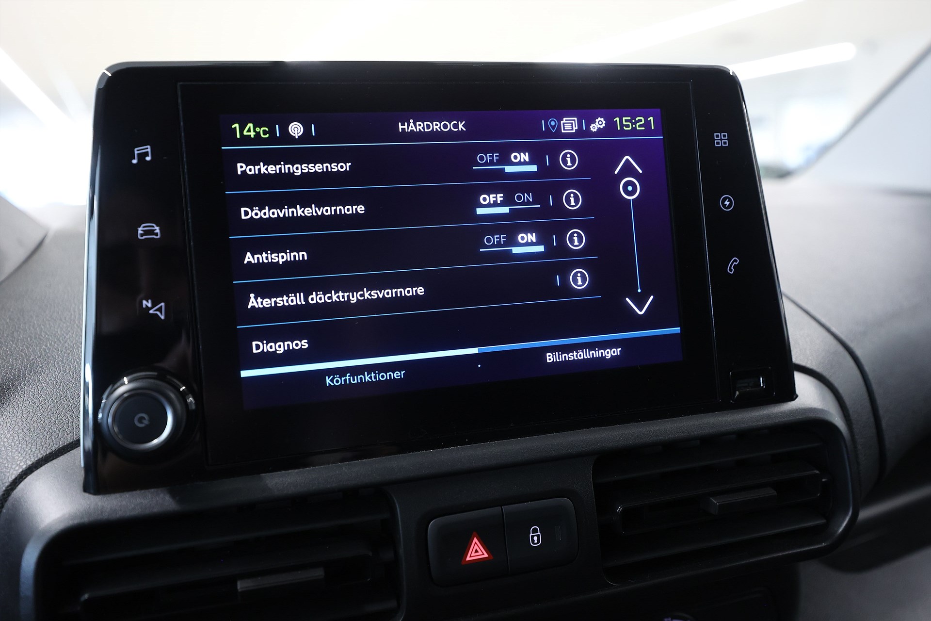 Peugeot e-Partner 136hk L2 V-Inrett Drag Värmare Navi CarPlay MOMS