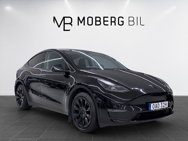 Tesla Model Y Long Range AWD 514hk Pano Läder Drag Navi