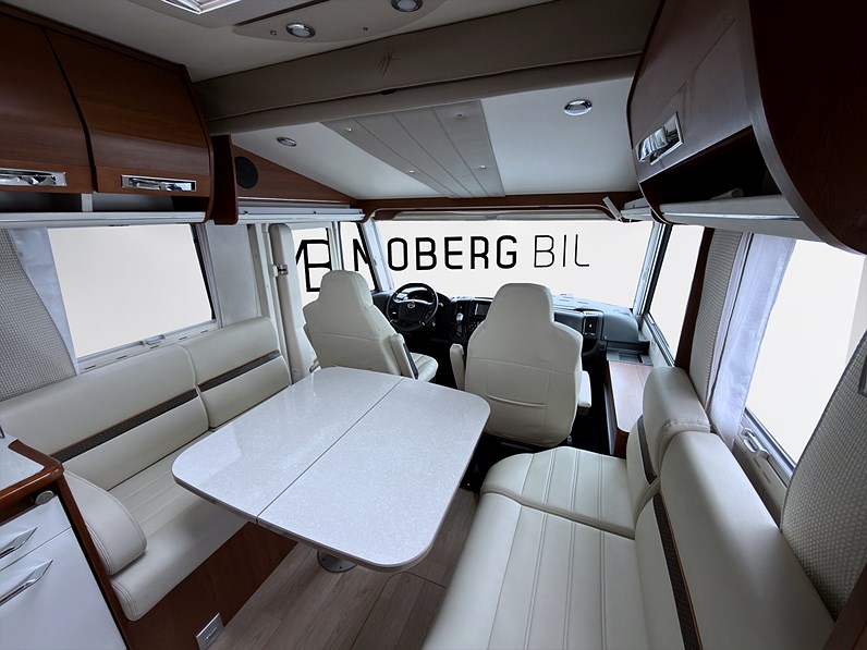 Rapido 8096DF 2.3 177hk Premium Edition ALDE Markis