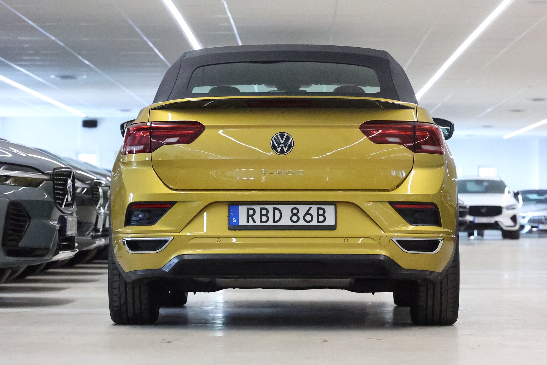Volkswagen T-Roc Cabriolet 1.5 TSI 150hk R Line Läder Beats B-Kamera
