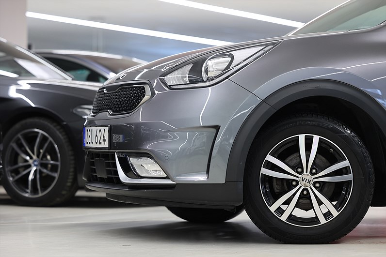 Kia Niro Hybrid 141hk Advance Plus B-kamera Navi Skinn