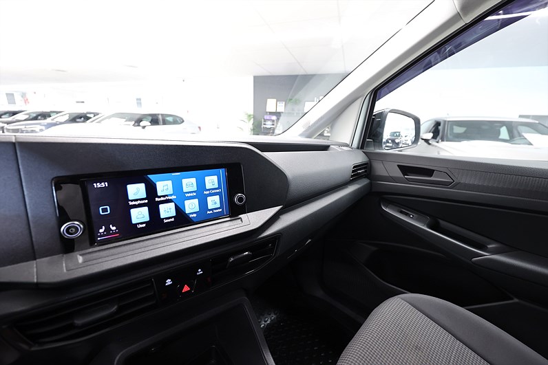 Volkswagen Caddy Cargo Maxi 2.0 TDI B-kamera Drag Carplay MOMS