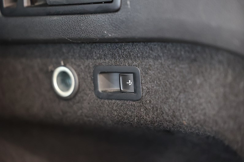Volkswagen Passat GTE IQ Cockpit B-kamera Drag Värmare MOMS