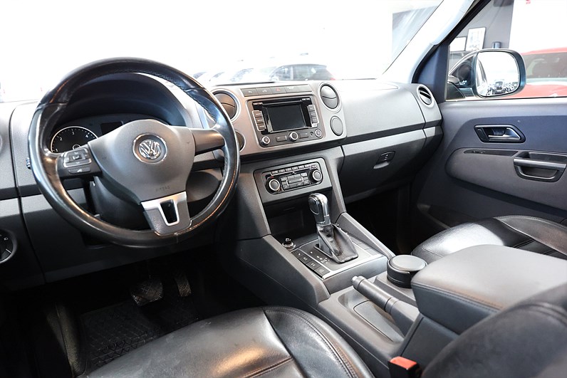 Volkswagen Amarok 2.0 BiTDI 4M 180hk Highline Läder Navi B-Kamera