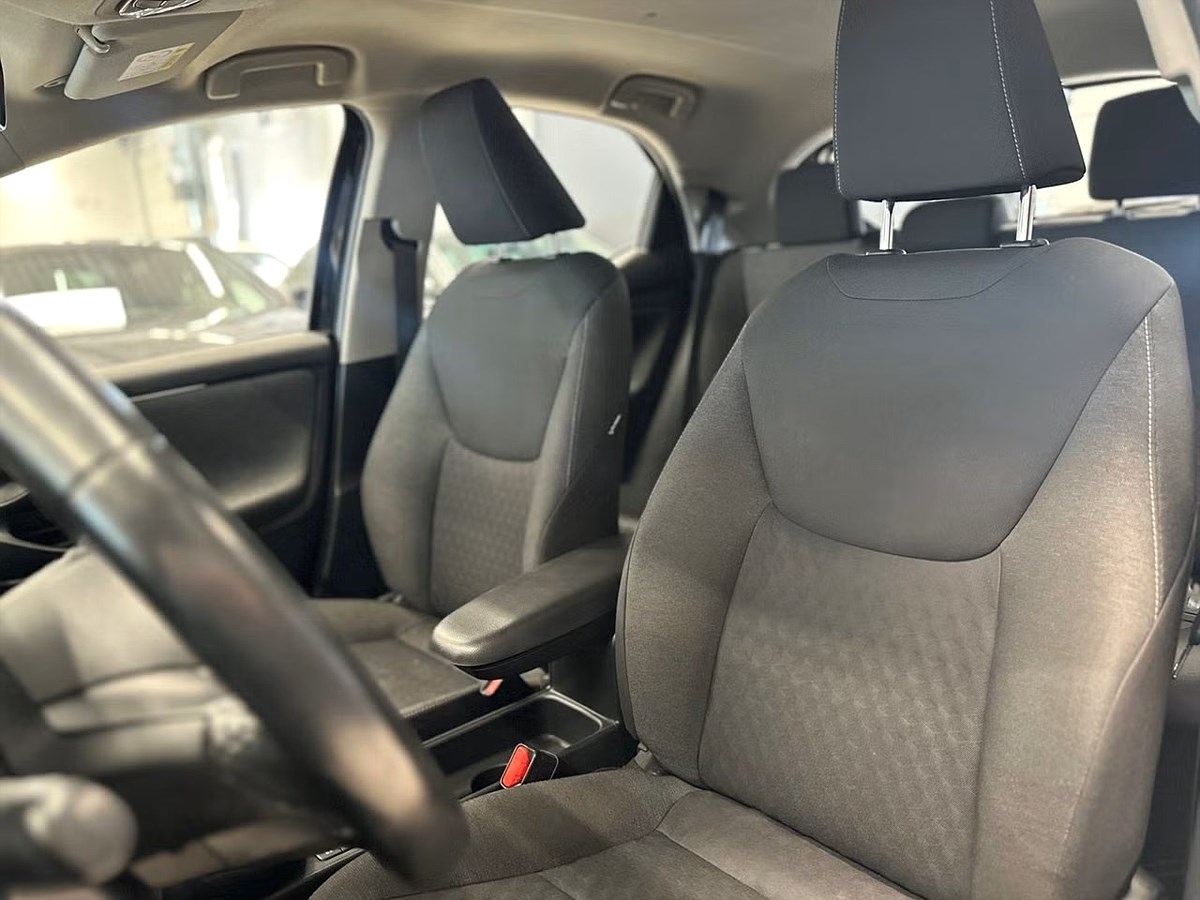 Toyota Yaris – bild 12