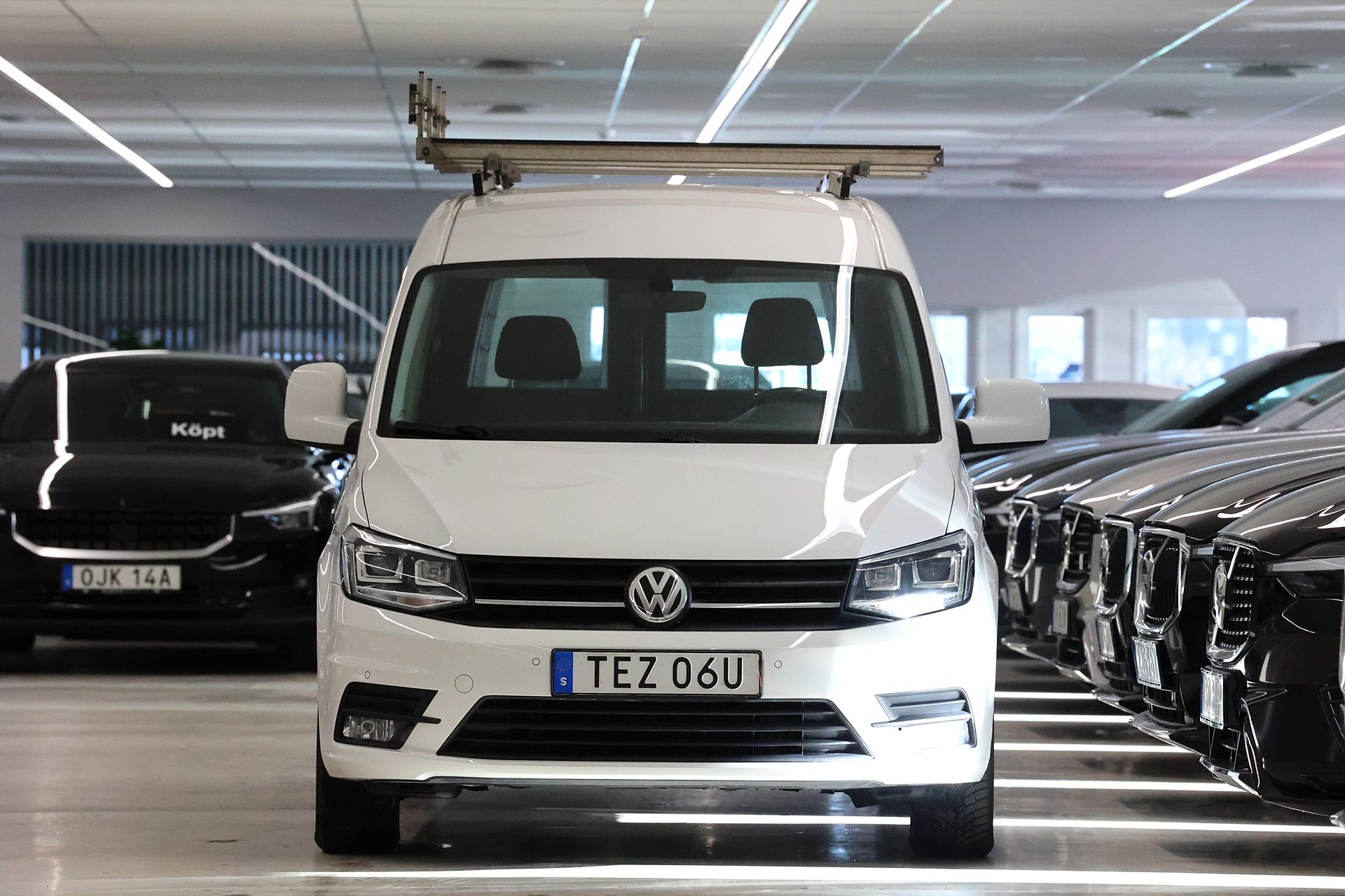 Volkswagen Caddy Maxi Van 2.0 TDI 102hk Värmare Drag LED MOMS