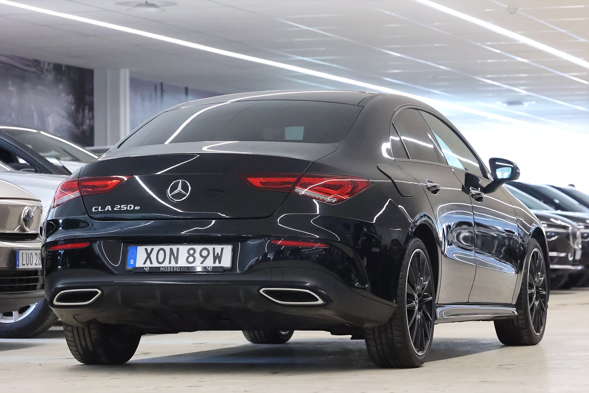 Mercedes-Benz CLA 250 e 218hk AMG Pano Värmare Widescreen