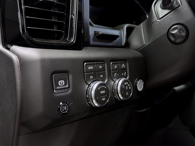 GMC SIERRA 1500 AT4 6.2L V8 BOSE 360 CNG Årsskatt 2010kr