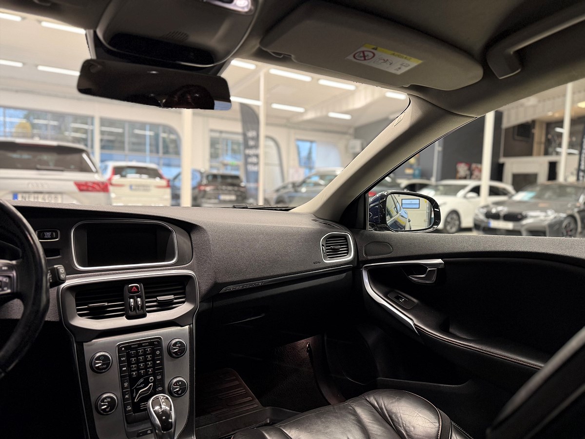 Volvo V40 Cross Country – bild 9