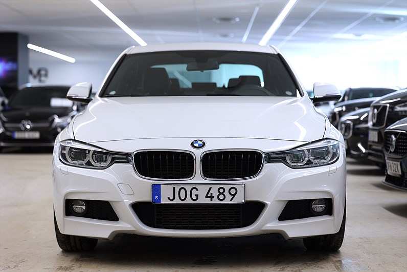 BMW 318d 150hk M Sport Shadow PDC Hifi MOMS