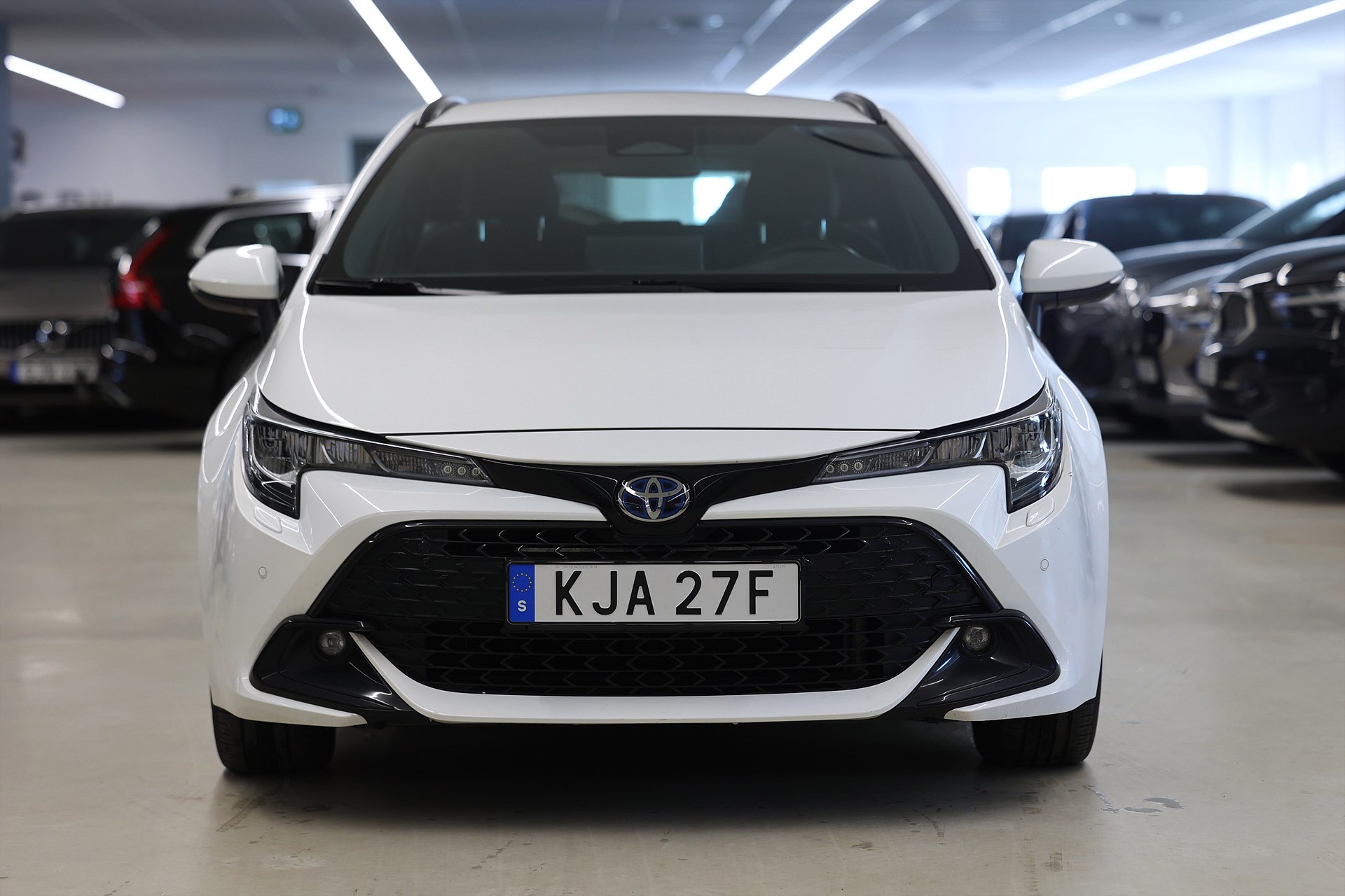 Toyota Corolla Touring Sports Hybrid e-CVT 140hk Active Navi Drag