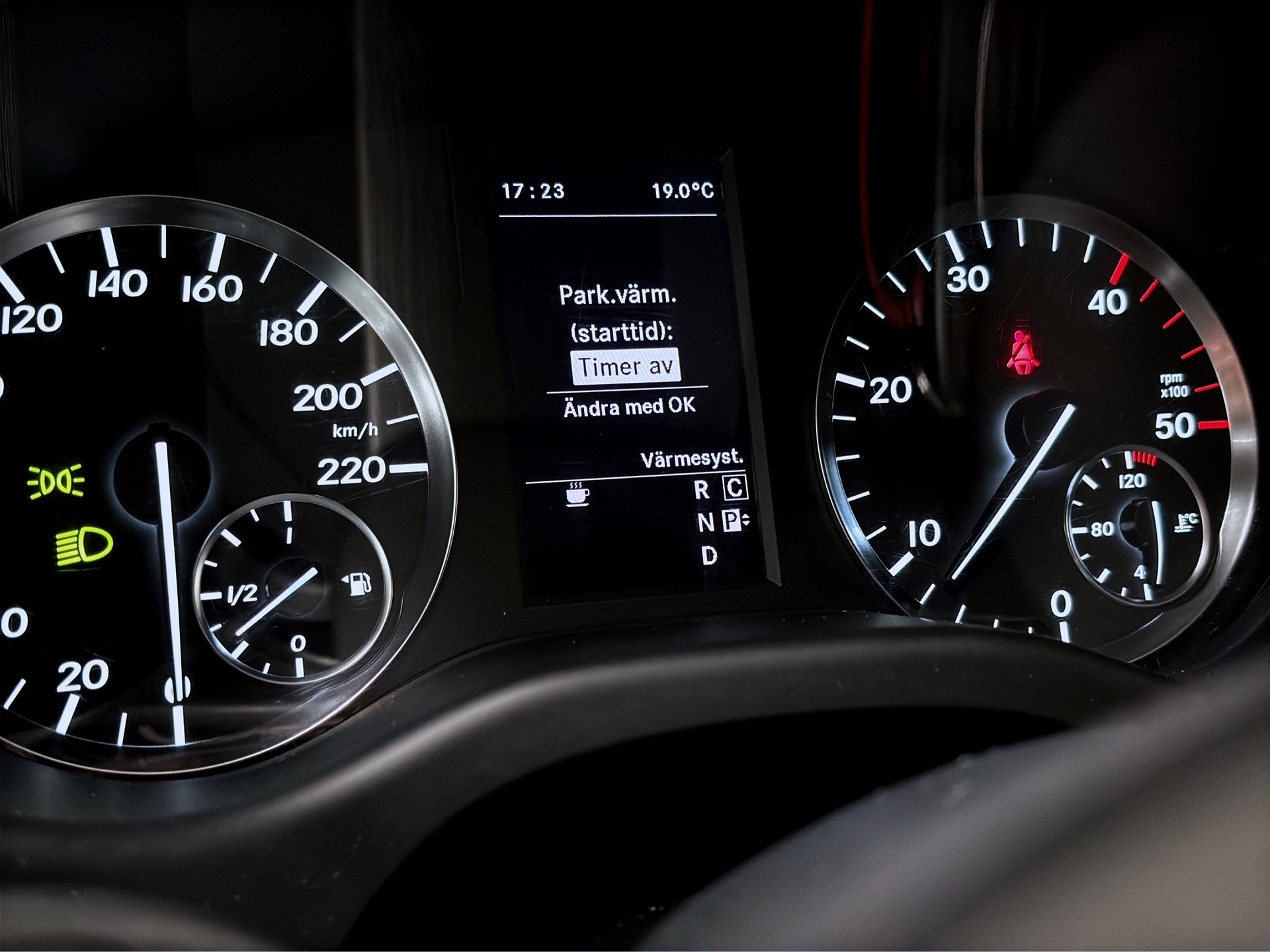 Mercedes-Benz Vito 114 CDI 4Matic 136hk B-Kamera PDC Värmare