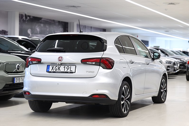 Fiat tipo 1.4 120hk Backkamera PDC Adaptiv fart Bluetooth