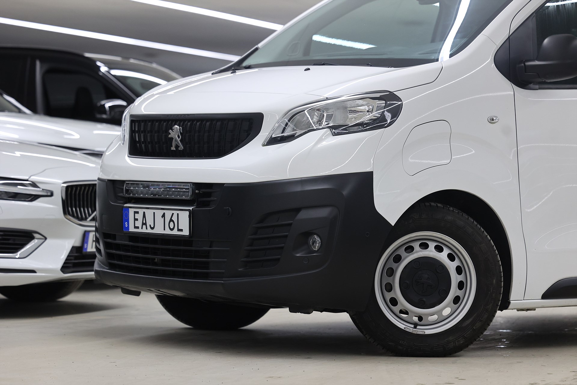 Peugeot e-Expert 75 136hk *Kampanj!* L2 V-inrett Drag MOMS